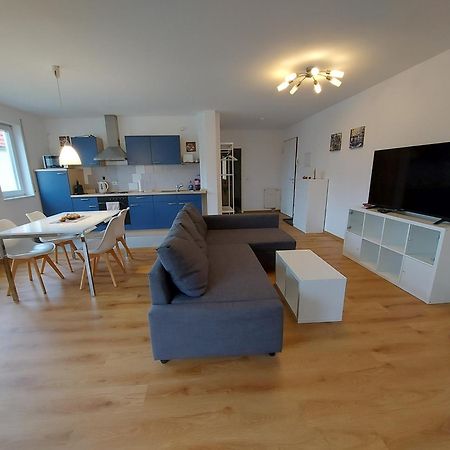 Schoene Ferienwohnung In Neu-Anspach ภายนอก รูปภาพ